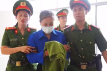 Xét xử vụ Phúc Sơn: Cựu Bí thư Vĩnh Phúc Hoàng Thị Thúy Lan tới tòa với mái tóc ngả màu bạc