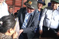 Thường trực Ban Bí thư: Bảo vệ tính mạng người dân là trên hết