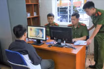 Bộ Công an tiếp nhận sát hạch lái xe, người dân nộp hồ sơ ngay tại công an xã