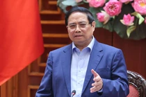 Thủ tướng: Không để ai bị cảnh “màn trời chiếu đất”