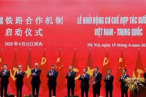 Việt Nam ký kết 7 văn kiện quan trọng về đường sắt, đường bộ với Trung Quốc