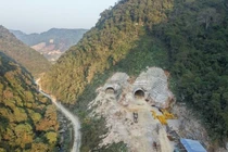 Thủ tướng chỉ đạo "nóng", yêu cầu đẩy nhanh tiến độ 2 cao tốc "xương sống" phía Bắc