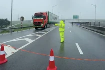 Bão số 5 - Kajiki áp sát Nghệ An - Hà Tĩnh, Cục CSGT cấm đường cao tốc đoạn qua tỉnh Nghệ An