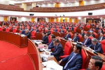 Bộ Chính trị yêu cầu xem xét điều chuyển cán bộ không hoàn thành nhiệm vụ 