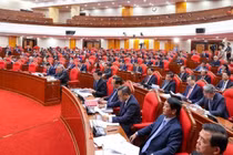 Bộ Chính trị yêu cầu xem xét điều chuyển cán bộ không hoàn thành nhiệm vụ 