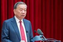 Bộ Chính trị yêu cầu khởi công các dự án giao thông, năng lượng, hạ tầng quốc gia