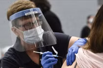 Dịch Covid-19 kéo dài âm ỉ tiềm ẩn những hậu hoạ khôn lường nào?