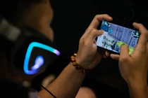 Trung Quốc hiện là thị trường game trực tuyến lớn nhất thế giới (Ảnh: CNN)