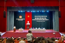 Quang cảnh buổi tiếp xúc cử tri của Đoàn đại biểu Quốc hội TP Đà Nẵng diễn ra sáng ngày 23/11