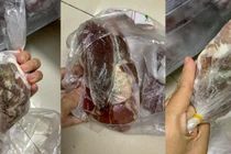 Thịt ngả màu xanh và bốc mùi bị người dân phản ánh