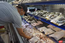 Người dân Đà Nẵng đi mua thực phẩm trước thời điểm toàn TP phong toả tuyệt đối