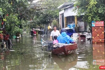 Mưa lớn gây ngập ở các tỉnh thành khu vực Trung Trung Bộ