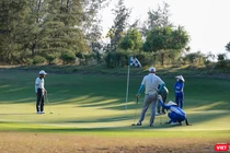 Các Golfer tham gia giải đấu tại sân golf trên địa bàn