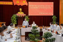 Ông Võ Văn Thưởng - Ủy viên Bộ Chính trị -Thường trực Ban Bí thư Trung ương Đảng tại buổi làm việc với Ban thường vụ Thành ủy Đà Nẵng 