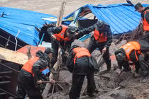 Lở đất tại Trung Quốc, ít nhất 14 người chết