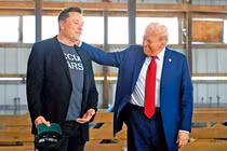 Sau 130 ngày bên nhau, Elon Musk sẽ rời khỏi chính phủ của ông Trump. Ảnh: Takungpao.