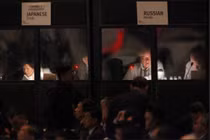 Nghề phiên dịch có nguy cơ bị trí tuệ nhân tạo thay thế nhất. Ảnh: Wforum.