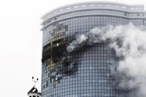 Một tòa nhà cao tầng ở Kazan hư hại sau khi bị UAV của Ukraine đâm vào sáng 21/12. Ảnh: QQnews.