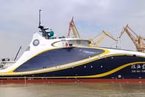 Tàu sân bay không người lái thông minh Zhu Hai Yun dùng cho các phương tiện không người lái của Trung Quốc (Ảnh: Guangming).