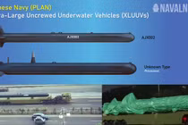 Hai mẫu tàu ngầm không người lái tự hành bí ẩn của Trung Quốc xuất hiện trong buổi diễn tập duyệt binh. Ảnh: Navalnews.