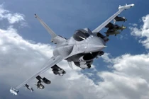 Ukraine hy vọng nhận được các chiến đấu cơ F-16 sẽ giúp họ kiểm soát được vùng trời (Ảnh: AP)