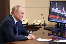 Các quan chức Mỹ, Anh...dự đoán Tổng thống Nga Putin sẽ chính thức tuyên chiến với Ukraine và chủ nghĩa phát xít trên toàn thế giới vào ngày 9/5 (Ảnh: QQ).
