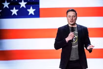 Hai ngày sau khi được ông Donald Trump tuyên bố giao phụ trách Bộ Hiệu quả Chính phủ, Elon Musk đã cho đăng thông báo tuyển nhân viên (Ảnh: Upmedia)