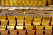 Trung Quốc đã liên tục mua vàng vào trong 12 tháng liền (Ảnh: Creaders).