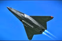 Ảnh chụp chiếc J-50 khi tăng tốc. Ảnh: Guancha.