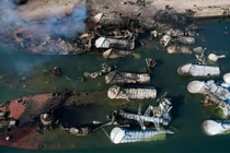 Hình ảnh các tàu tên lửa lớp OSA-2 bị chìm tại cảng Tartus. Ảnh: QQnews.