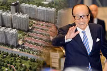 Ông Lý Gia Thành và một phần dự án Yucui Garden Bắc Kinh (Ảnh: Sohu).