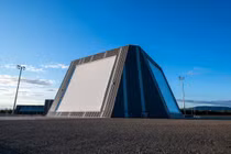 Hệ thống radar tầm xa cảnh báo sớm LRDR của Mỹ ở Alaska. Ảnh: BQP Mỹ.