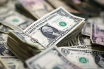 Với tổng nợ quốc gia lên tới 33,6 nghìn tỉ USD, Mỹ đã trở thành nước mắc nợ lớn nhất thế giới (Ảnh: Sohu)