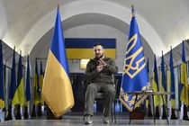 Chiều 23/4, ông Zelensky tổ chức họp báo tại ga tàu điện ngầm Quảng trường Độc lập ở Kiev (Ảnh: VCG). 