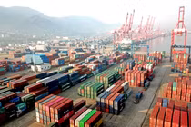 Nền kinh tế Trung Quốc đang phục hồi và tăng trưởng nhanh hơn dự kiến (Ảnh: Sina)