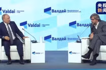 Tổng thống Nga Putin trar lời phỏng vấn về quan hệ quân sự Nga - Trung hôm 21/10 (Ảnh: CCTV).