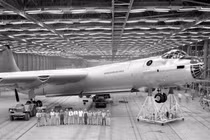 Chiếc B-36 và phi hành đoàn 16 thành viên (Ảnh: chinatimes).