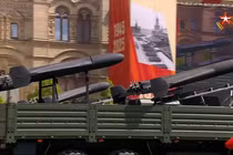 UAV Harpia-A1 ra mắt chính thức tại Lễ duyệt binh ngày 9/5/2025. Ảnh: Topwar.