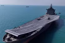  Shahid Bagheri, chiếc tàu sân bay chuyên dụng cho máy bay không người lái đầu tiên trên thế giới, đi vào hoạt động. Ảnh: NetEasy.