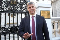 Ngày 14/2, Đại sứ Ukraine ở Anh Vadym Prystaiko lên tiếng đính chính, làm rõ những phát biểu của ông trước đó về việc Ukraine từ bỏ xin gia nhập NATO (Ảnh: 24News).