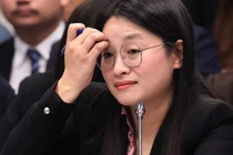 Bà Alice Guo bị đình chỉ chức vụ và bị điều tra do nghi ngờ là gián điệp Trung Quốc (Ảnh: Inquirer)