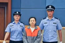 Lưu Quang Minh, nữ cục trưởng chi 17,5 tỉ đồng làm đẹp để thăng quan (Ảnh: Hk01)