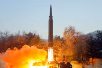 Sáng 5/1, Triều Tiên lần thứ hai phóng thử thành công tên lửa siêu thanh Hwasong-8 (Ảnh: KCNA).