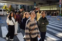 Quan hệ Trung-Nhật xấu đi, lượng du khách Trung Quốc đến Nhật đã giảm một nửa. Ảnh: AFP.