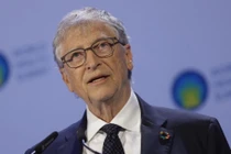 Bill Gates tuyên bố sẽ ủng hộ gần như toàn bộ tài sản để giúp người nghèo trên thế giới. Ảnh: Getty.