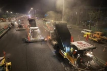 Quang cảnh thi công tấp nập. Ảnh: Xinhua.