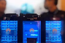 Huawei mở rộng sang các sản phẩm dành cho trung tâm dữ liệu tại Việt Nam. (Ảnh: Nikkei Asia)