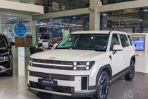 Hết thời "bia kèm lạc", Hyundai Santa Fe giảm còn từ 855 triệu đồng