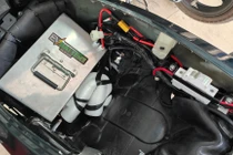 Nguy cơ cháy nổ rình rập từ pin độ chế xe máy điện