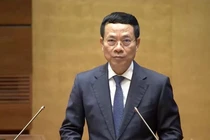 Bộ trưởng Bộ Thông tin & Truyền thông Nguyễn Mạnh Hùng 